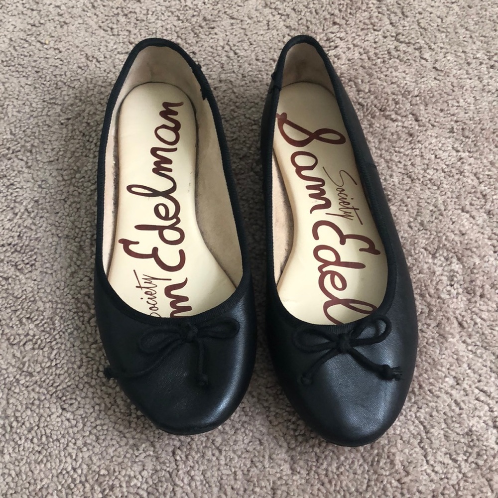 Black flats